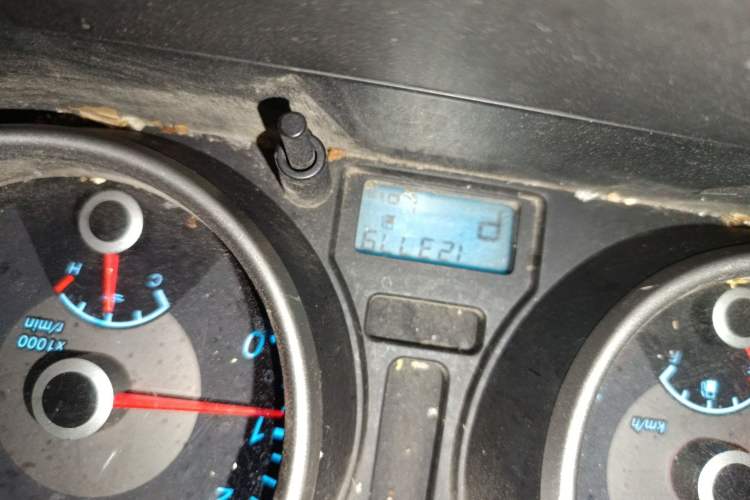 Used Buick Excelle 2013 1.5L Automatic Classic Model
