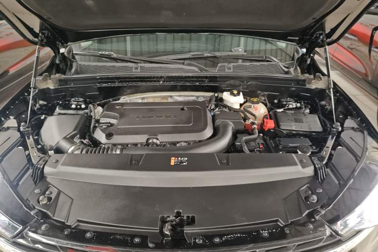 Used Buick Envision 2021 Encore Plus 652T Five-Seat All-Wheel-Drive Luxury Model
