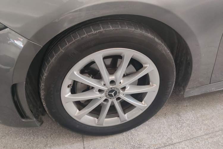 Used Mercedes-Benz A-Class 2020 Restyled A 200 L Sport Sedan Fashion Version
