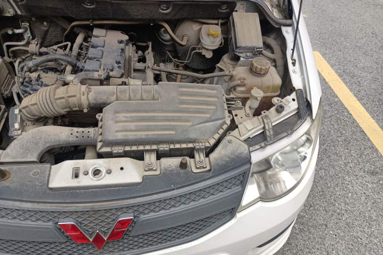 Used Wuling Hongguang 2015 1.5L S Basic Version China V Standard
