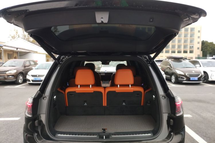 Used Hima AITO M9 2025 Extended-Range Ultra Version 52 kWh 6-Seater
