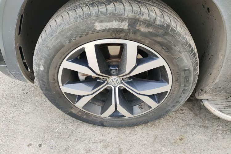 Used Volkswagen Teramont 2017 330TSI Two-Wheel-Drive Luxury Edition