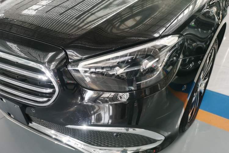 Used Mercedes-Benz E-Class New Energy 2022 Second Facelift E 350 e L Plug-in Hybrid Sedan
