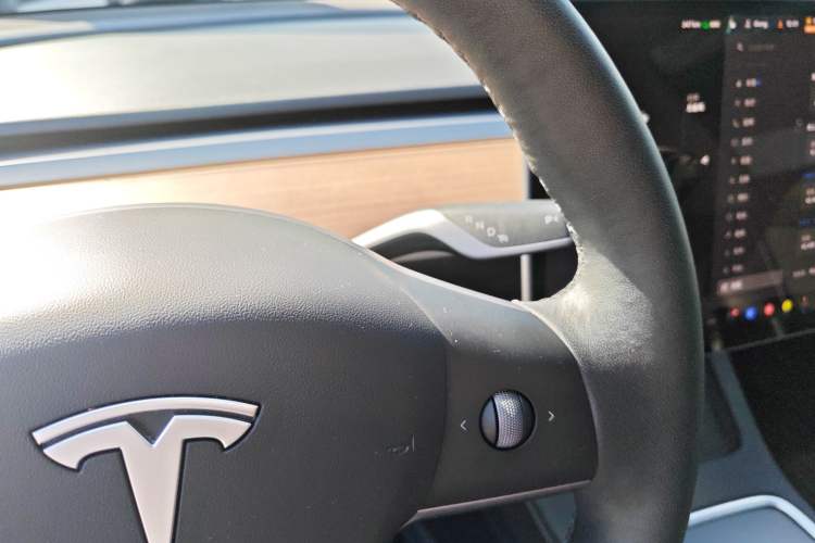 Used Tesla Model 3 2022 Rear-Wheel-Drive Version
