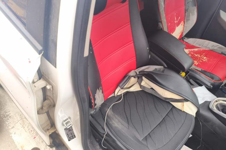 Used Baojun 510 2019 1.5L Manual Enjoyment Model 77kW China VI Emission Standard
