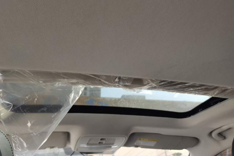 Used Roewe i5 2019 1.5L Manual 4G Connect Leehao Flagship Edition