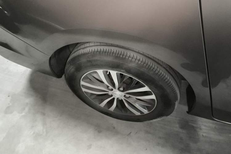 Used Buick GL8 2020 ES Land Cruiser 653T Comfort Edition