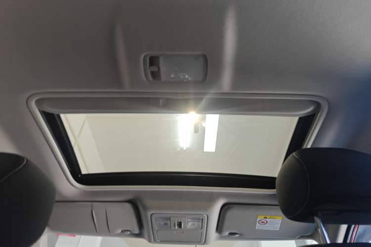 Used Nissan Tiida 2024 1.6L CVT Cool Dynamic Edition
