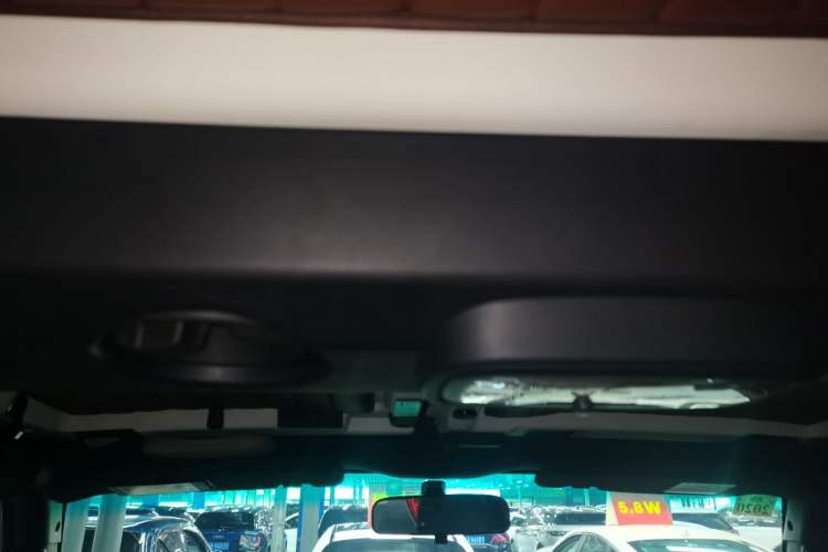 Used Beijing Auto BJ40 2016 40L 2.3T Automatic All-Wheel Drive Premium Edition
