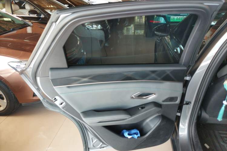 Used BYD Qin L 2024 DM-i 80KM Leading Model
