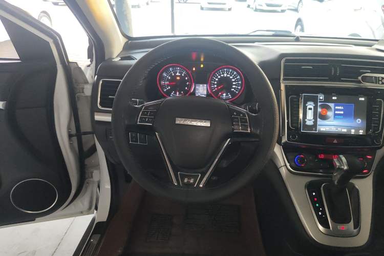 Used Haval H6 2015 Sport Edition 1.5T Automatic Two-Wheel Drive Luxury Model
