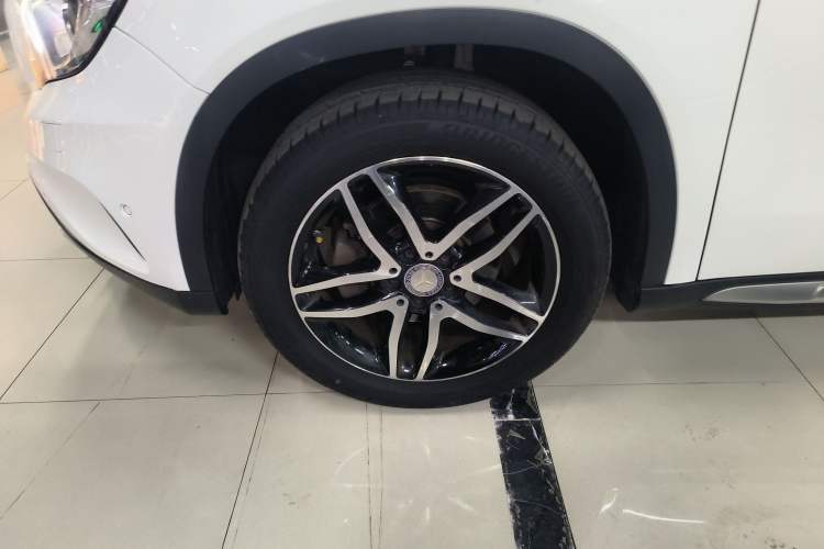 Used Mercedes-Benz GLA 2015 GLA 220 4MATIC Fashion Model