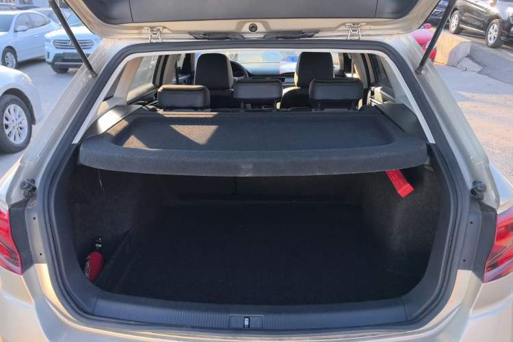 Used Volkswagen C-TREK 2017 1.6L Automatic Comfort Model
