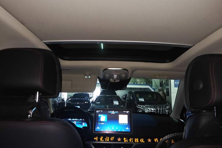 Used BYD Tang New Energy 2018 DM 2.0T All-Wheel Drive Smart Connect Elite 7-Seater China V Emission Standard