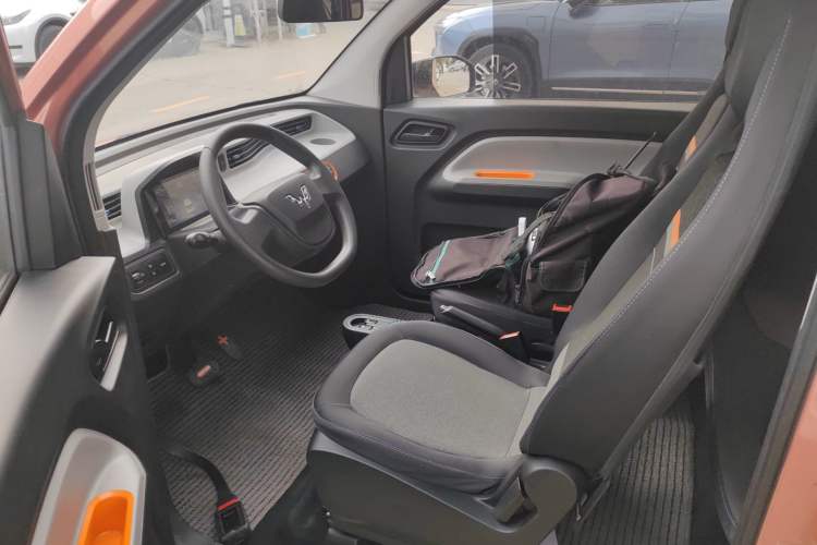 Used Wuling Hongguang MINIEV 2020 Enjoyment Model Lithium Iron Phosphate
