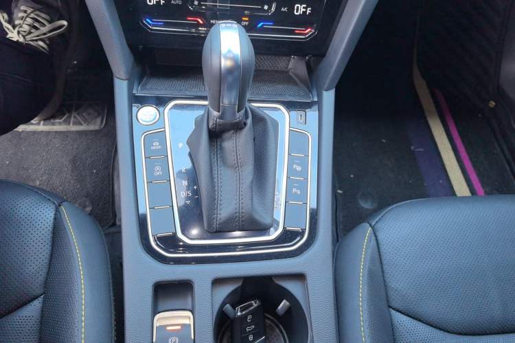 Used Volkswagen FAW-Volkswagen CC 2024 380TSI Striking Edition
