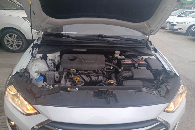 Used Hyundai Elantra 2016 1.6L Automatic ZhiXuan – Elite Version
