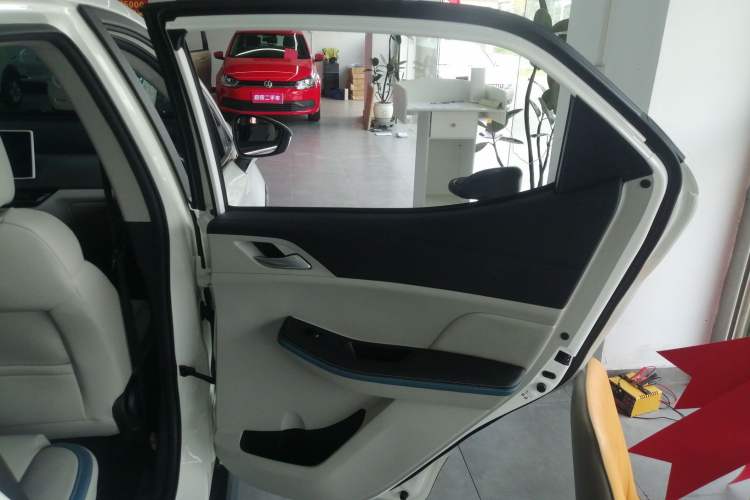 Used BYD Yuan Pro 2023 320KM Luxury Version