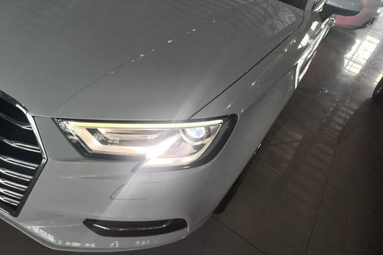 Used Audi A3 2020 Restyled Limousine 35 TFSI Ambition Version China VI
