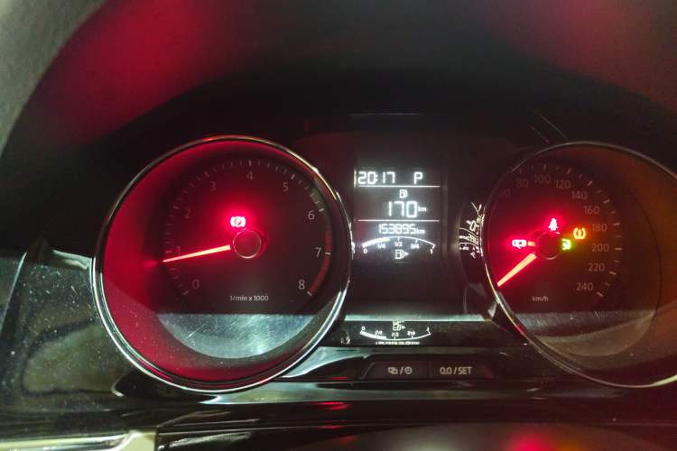 Used Volkswagen Bora 2014 1.6L Automatic Comfort Model