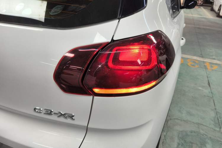 Used Citroen C3-XR 2017 1.6L Automatic Fashion Model