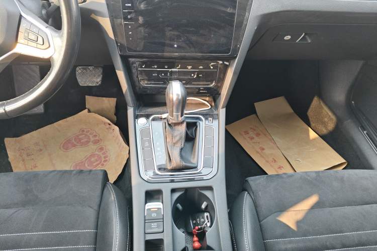 Used Volkswagen Magotan 2020 330TSI DSG Luxury Edition
