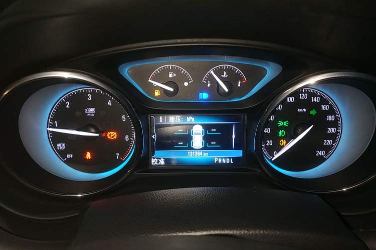 Used Buick Envision 2017 28T Four-Wheel Drive Elite Model
