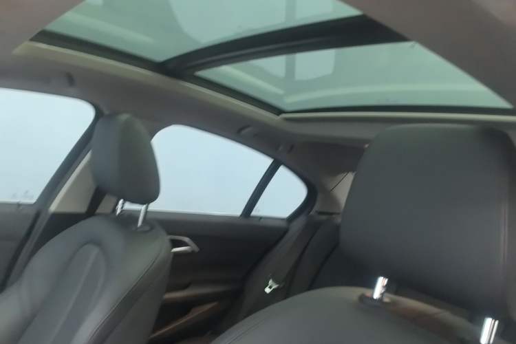 Used BMW 1 Series 2018 Facelifted 118i Sport Edition
