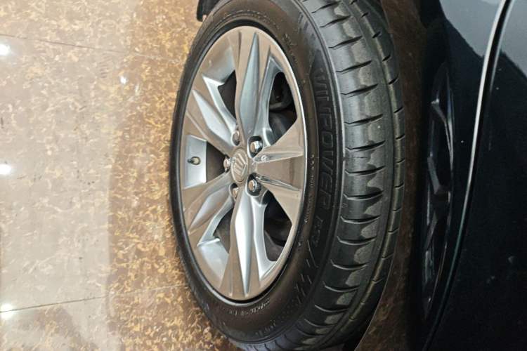 Used Toyota Crown 2015 2.0T Fashion Edition