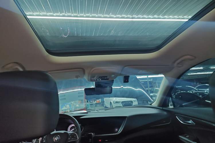 Used Buick Envision 2023 Encore Plus 652T Five-Seat Luxury Model
