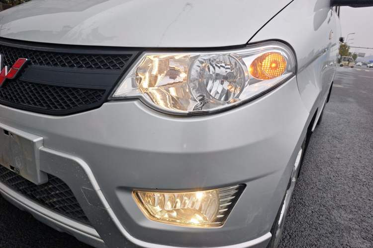 Used Wuling Hongguang 2018 1.5L Classic S Base Model
