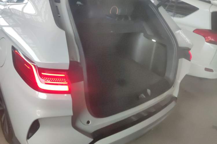 Used BYD Song PLUS New Energy 2023 Champion Edition DM-i 110KM Flagship PLUS
