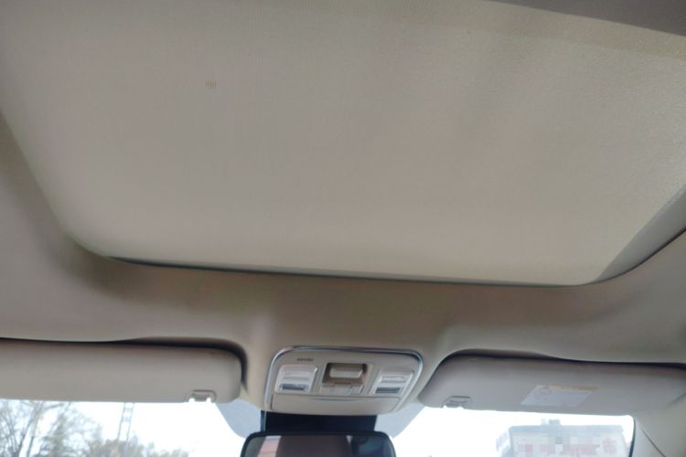 Used Geely Auto Emgrand X7 Sport 2016 1.8TD Automatic ZhiZun Version
