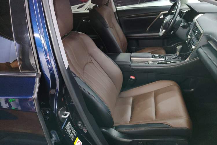 Used Lexus RX 2016 300 Two-Wheel Drive Elite Version China V Standard
