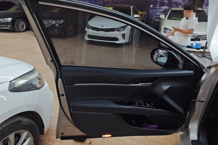 Used Toyota Camry 2019 Revised Version 2.5G Luxury Edition
