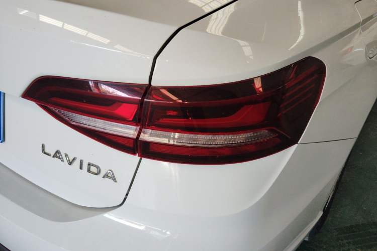 Used Volkswagen Lavida 2023 1.5L Automatic De Yi Edition
