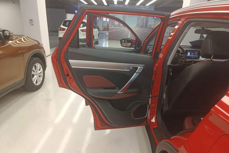 Used Geely Auto Coolray 2020 PRO 240T DCT Hunter
