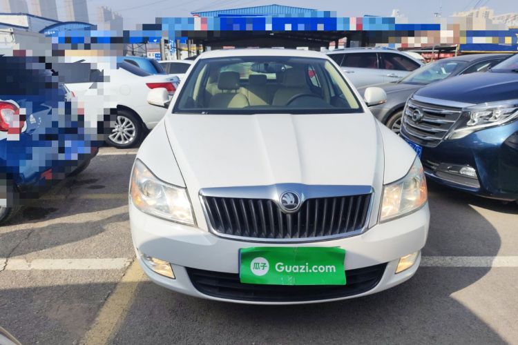Used Skoda Octavia 2015 Classic Model 1.6L Manual Yijie Edition