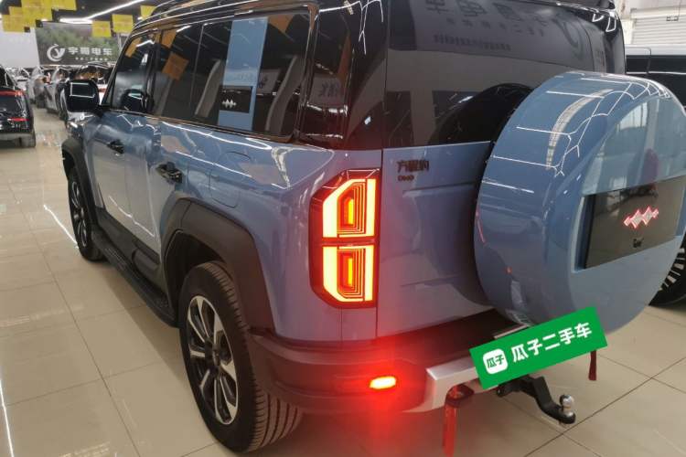 Used  Leopard 5 2023 Navigator Edition
