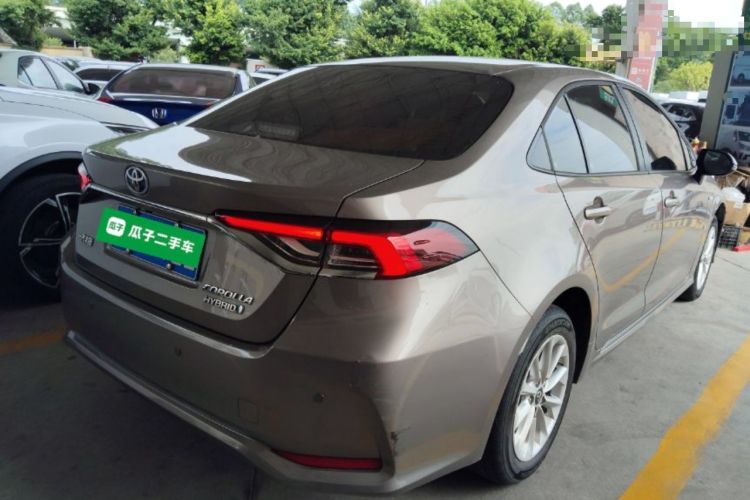 Used Toyota Corolla 2022 Dual-Motor 1.8L E-CVT Pioneer Edition
