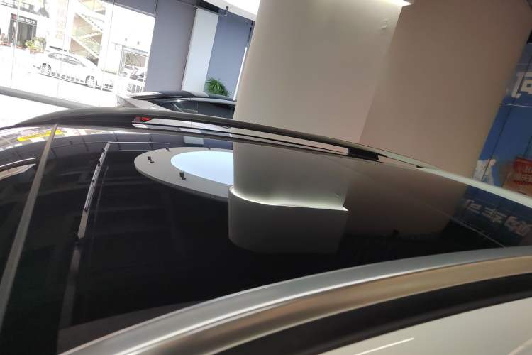 Used Mercedes-Benz GLC 2023 GLC 260 L 4MATIC Dynamic Edition 7-seater
