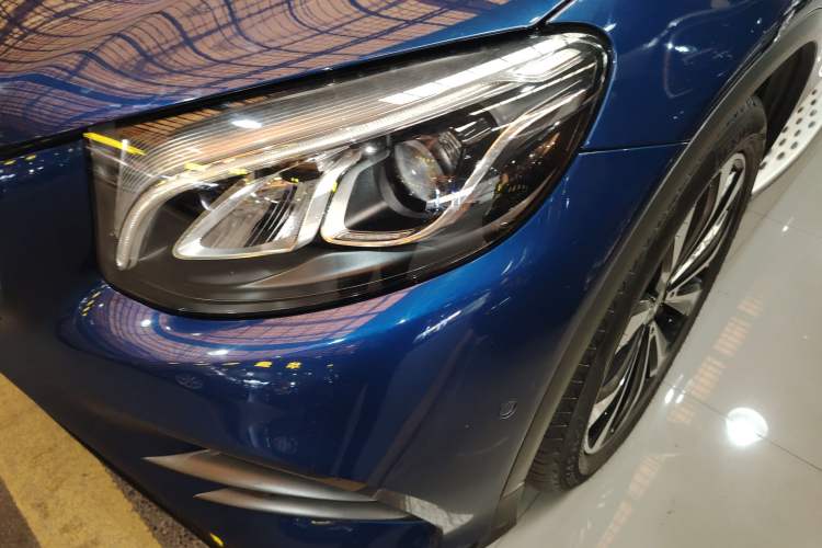 Used Mercedes-Benz GLC Coupe 2018 GLC 260 4MATIC Coupe SUV