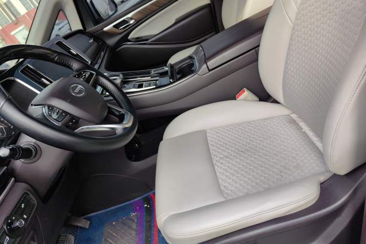 Used GAC Trumpchi M8 2021 Revised Version Lingxiu Series 390T Luxury Edition
