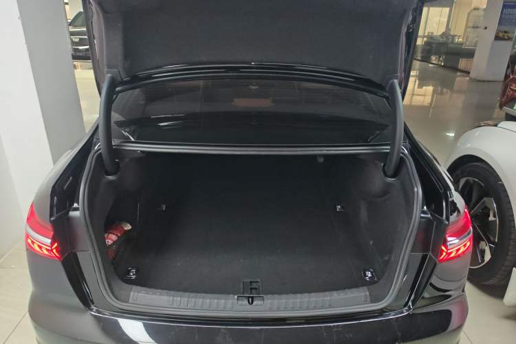 Used Audi A6L 2023 45 TFSI quattro Prestige Elegant Edition
