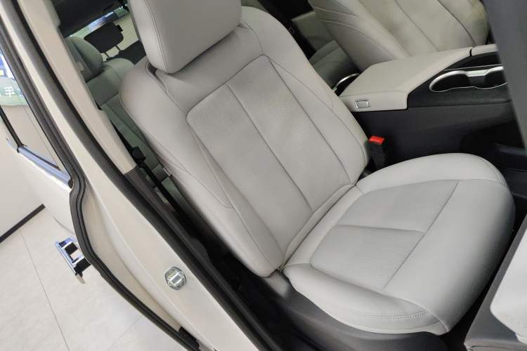 Used Buick GL8 2025 Lu Zun Deluxe Edition
