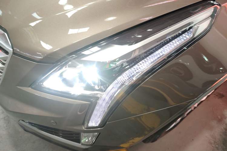 Used Cadillac XT5 2016 28T Four-Wheel Drive Tech Version