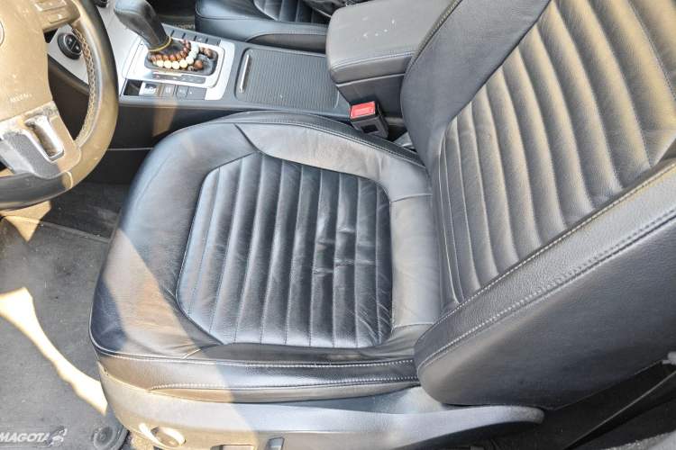 Used Volkswagen Magotan 2013 2.0 TSI Luxury Model
