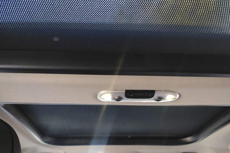 Used  MINI 2019 1.5T COOPER Classic Edition Five-Door Version
