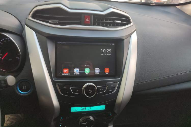 Used BYD Yuan New Energy 2018 EV360 Smart Connect Cool Edition
