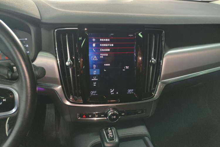 Used Volvo S90 2019 T4 Zhiyi Edition
